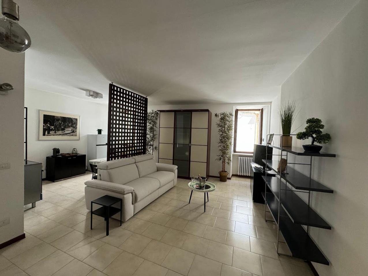 La Torretta Apartment Пескьера-дель-Гарда Экстерьер фото