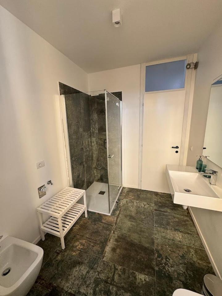 La Torretta Apartment Пескьера-дель-Гарда Экстерьер фото