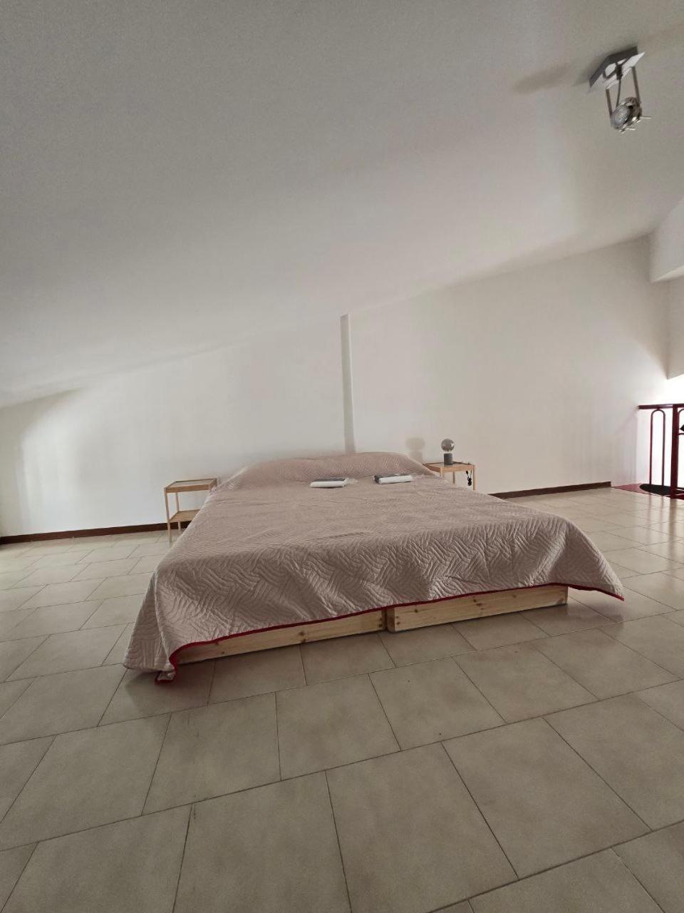La Torretta Apartment Пескьера-дель-Гарда Экстерьер фото